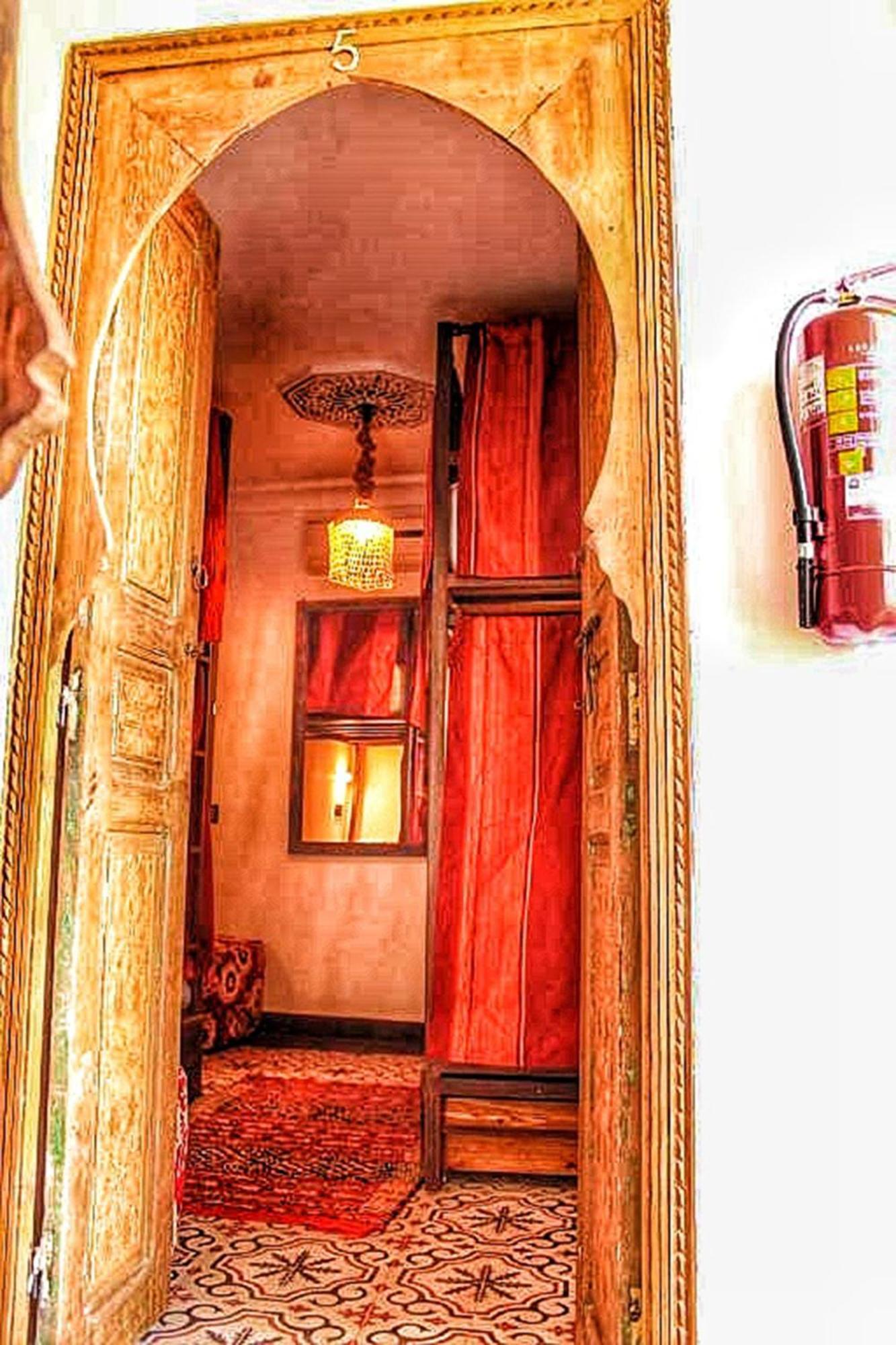 Hostel Dar Ben Youssef *